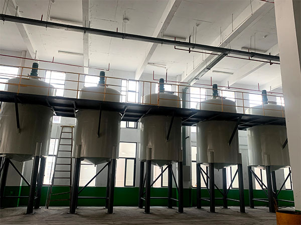 廠區(qū)風(fēng)貌 